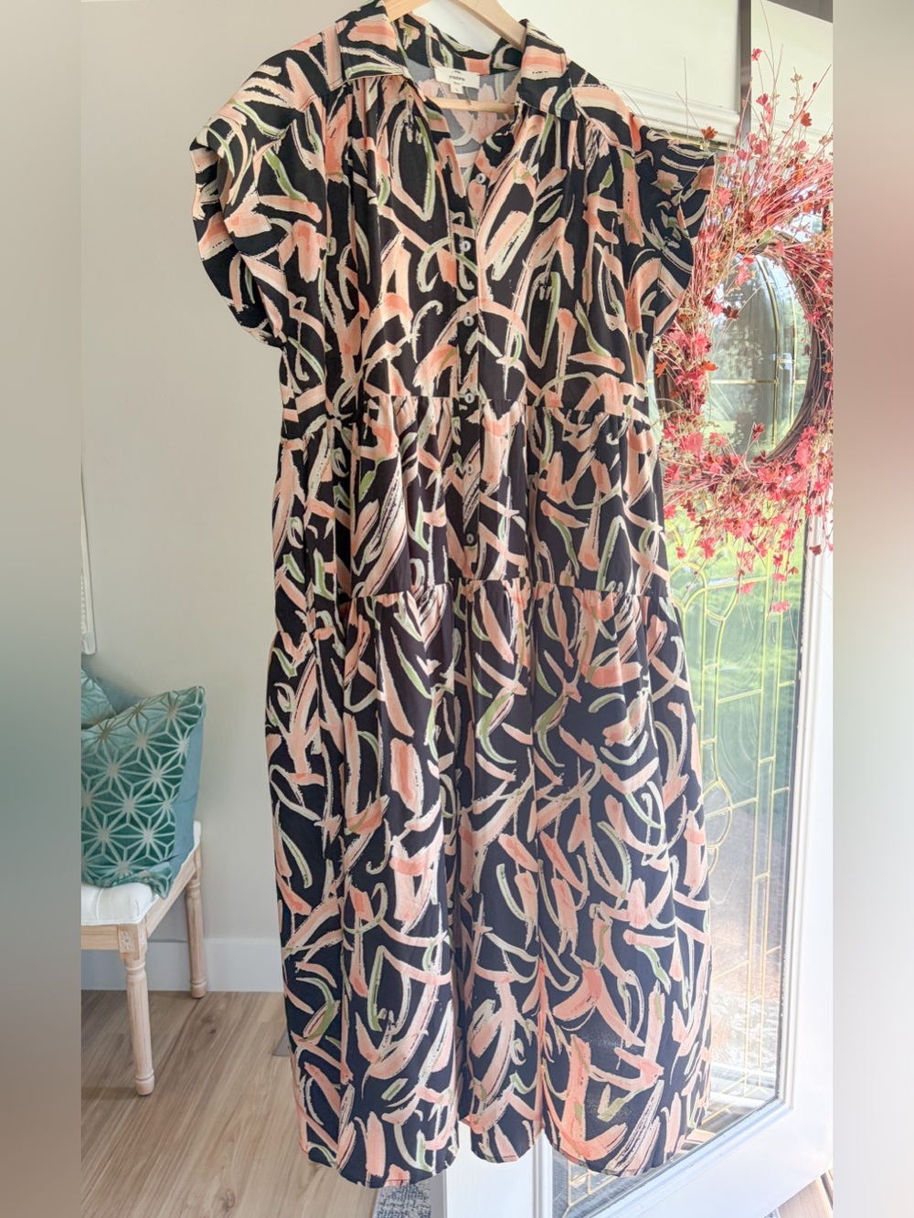 entro Black Midi Dress with Pink Brushstroke Print - Picture 2 of 8